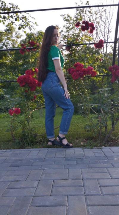 Webcam chat profile for Vikki0: Outfits