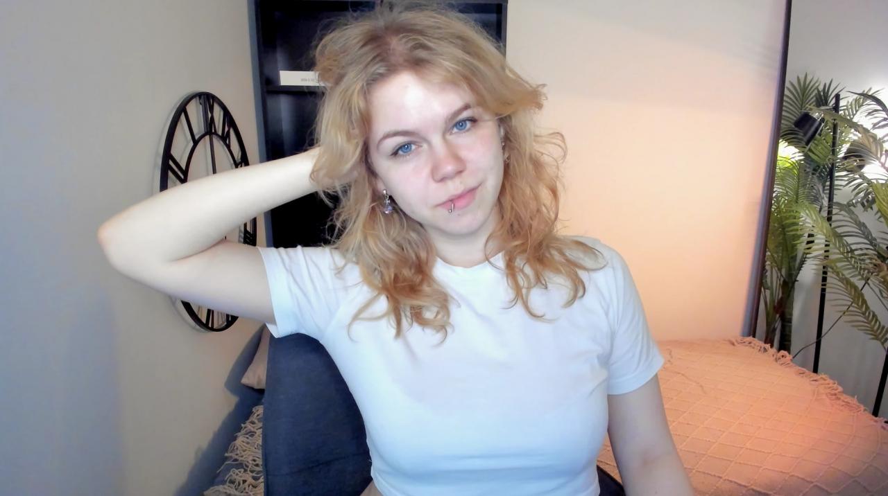 Webcam chat profile for ElizabethVane: Legs, feet & shoes