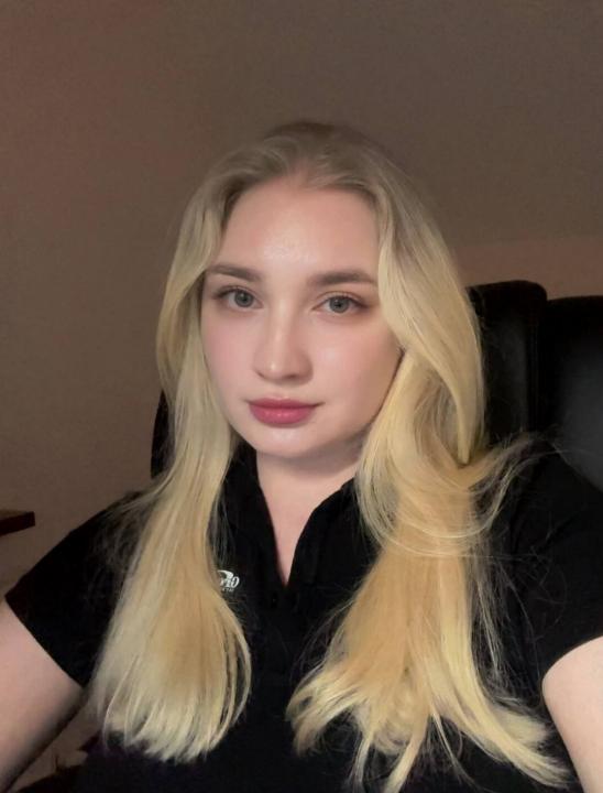 Webcam chat profile for SoftKitty404: Ask about my Hobbies