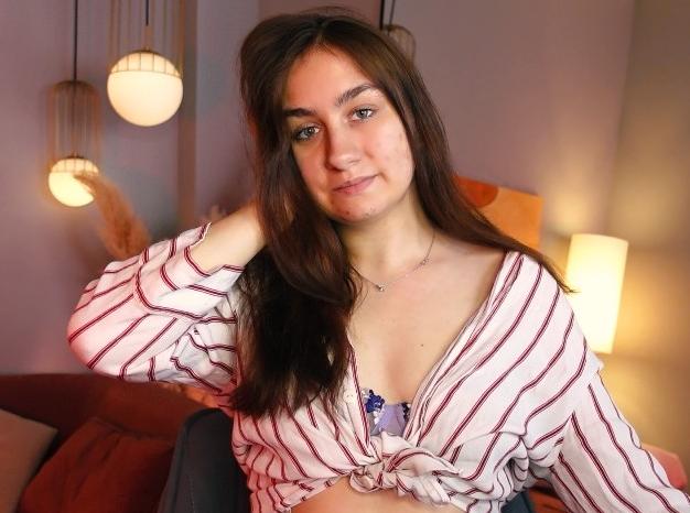 Webcam chat profile for pollybloomm: Legs, feet & shoes