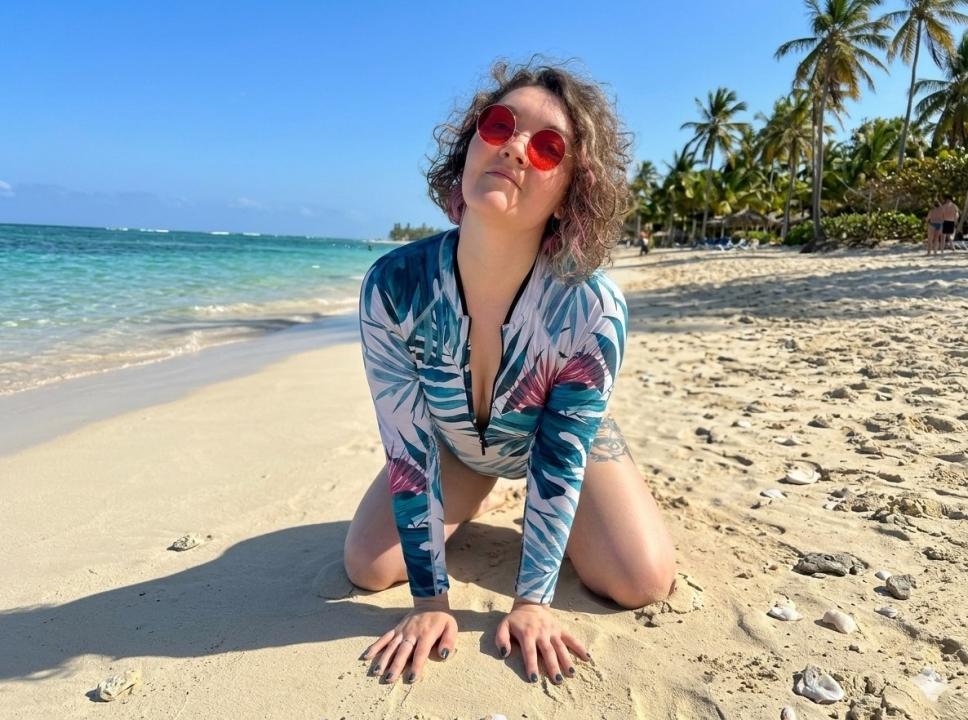 Webcam chat profile for kolibri485: Travel