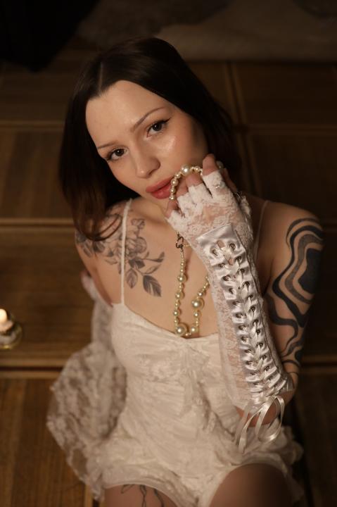 Webcam chat profile for SwanMegan: Lingerie & stockings