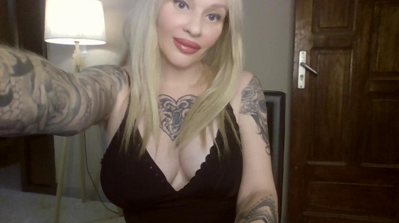 Webcam chat profile for SugarCloud