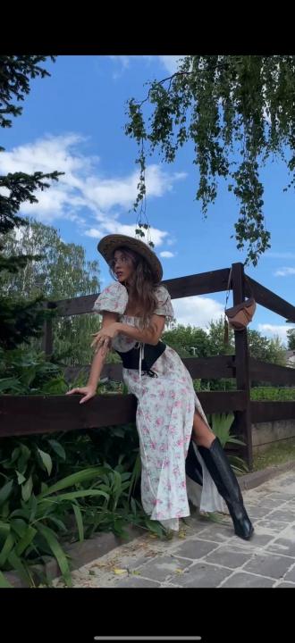 Webcam chat profile for Savirani: Fitness