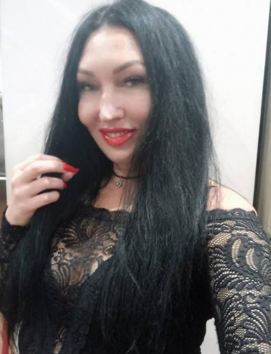 Webcam chat profile for 693RosyAura: Ask about my Hobbies