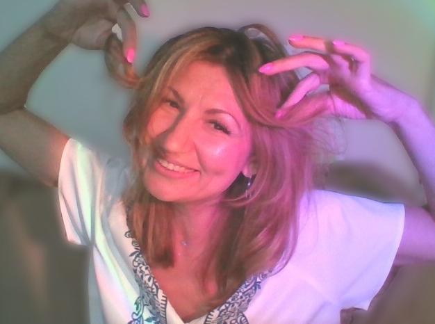 Webcam chat profile for SunnyRay: Cooking