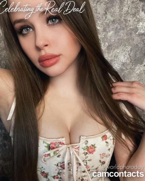 Webcam chat profile for babyfox: Bondage & discipline