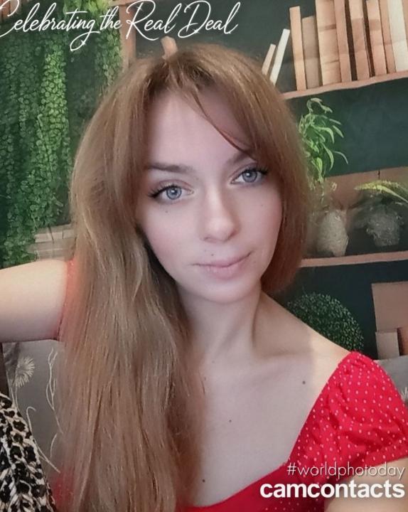 Webcam chat profile for RoseFortuna: Outfits