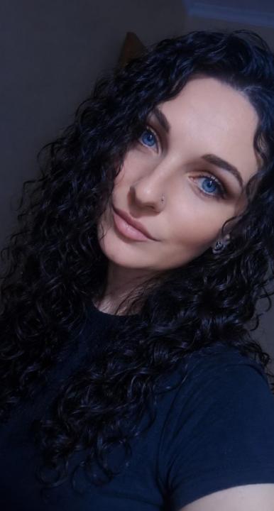 Webcam chat profile for VelvetBliss: Ask about my Hobbies