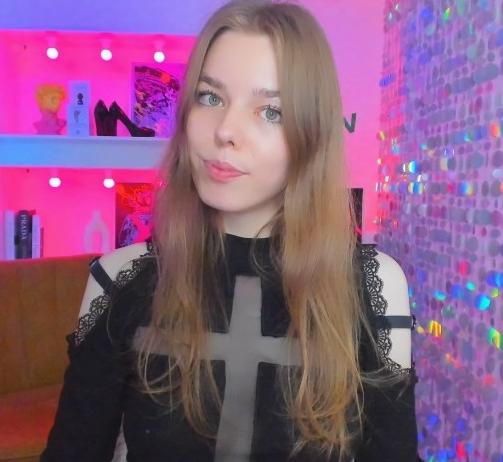 Webcam chat profile for TinaTayylor: Lingerie & stockings
