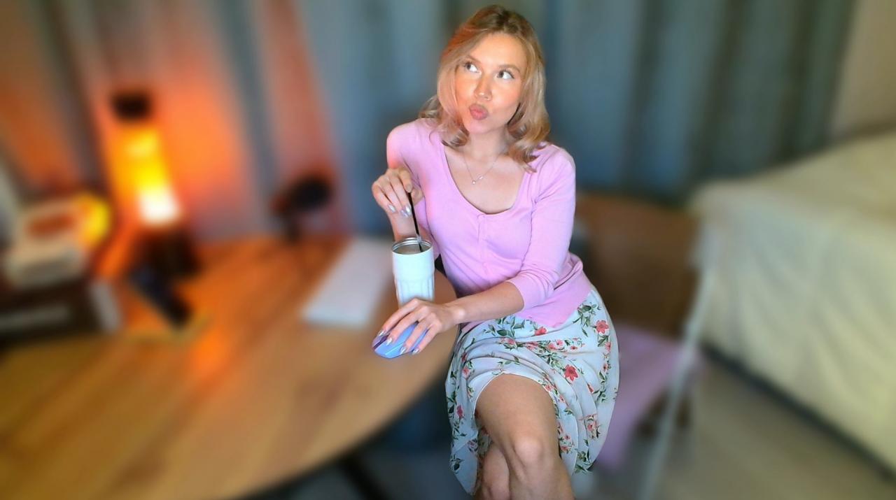 Webcam chat profile for TaylorBre: Legs, feet & shoes
