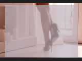Explore your dreams with webcam model 00GentleJulia00: Lingerie & stockings