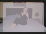Explore your dreams with webcam model LouiseGraham: Strip-tease