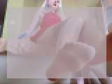 Watch cammodel BabyMichelle: Nipple play