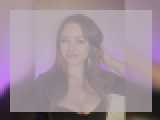 Explore your dreams with webcam model Eronna: Kissing