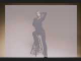 Explore your dreams with webcam model 000Alino4ka93: Dancing