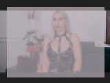 Adult webcam chat with VickiSpices: Kissing