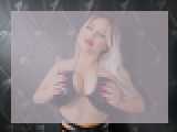 Connect with webcam model EmmaSage: Nails