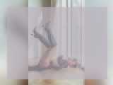 Find your cam match with Ameliae: Kissing