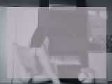 Adult chat with HousewifeSwag: Kissing