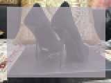 Adult chat with XNoLimitsDomina: Kissing