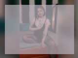 Adult chat with AliceWalters: Nipple play