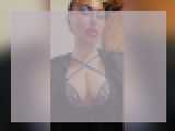 Adult chat with XNoLimitsDomina: Kissing