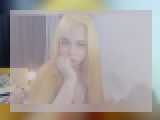 Welcome to cammodel profile for TiffanyCarly: Kissing