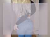 Adult webcam chat with LovelyJanne69: Nipple play