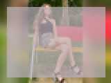 Connect with webcam model KissieCutie