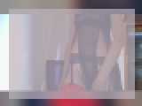 Connect with webcam model Dyannis: Strip-tease