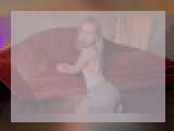 Connect with webcam model KikiAmoure: Piercings & tattoos