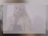 Adult chat with HoneyBuns: Strip-tease