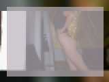 Adult chat with Dyannis: Kissing