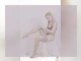 Adult webcam chat with LilyBlondy: Legs, feet & shoes