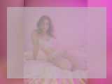 Connect with webcam model T2erri: Piercings & tattoos