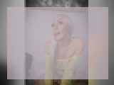 Welcome to cammodel profile for MiaMystique: Kissing