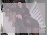 Adult chat with AliceReign: Kissing