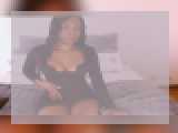 Why not cam2cam with Roxanne: Nails
