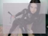 Adult chat with DominaLuna: Kissing