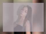 Explore your dreams with webcam model SoftAurora