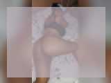 Welcome to cammodel profile for HornyEbony: Kissing