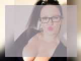 Explore your dreams with webcam model MisssCutiePieXO: Lipstick