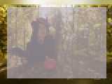 Connect with webcam model Lunaris: Conversation