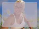 Explore your dreams with webcam model Charming4332Lad: Glasses
