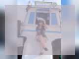 Explore your dreams with webcam model AureliaLunit