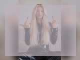Adult chat with 00BlondeFit00: Kissing
