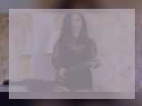 Adult chat with AliceReign: Kissing