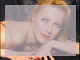 Explore your dreams with webcam model HotMarilyn: Kissing