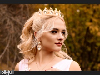 View lollyjull profile in Girls - Not So Shy category